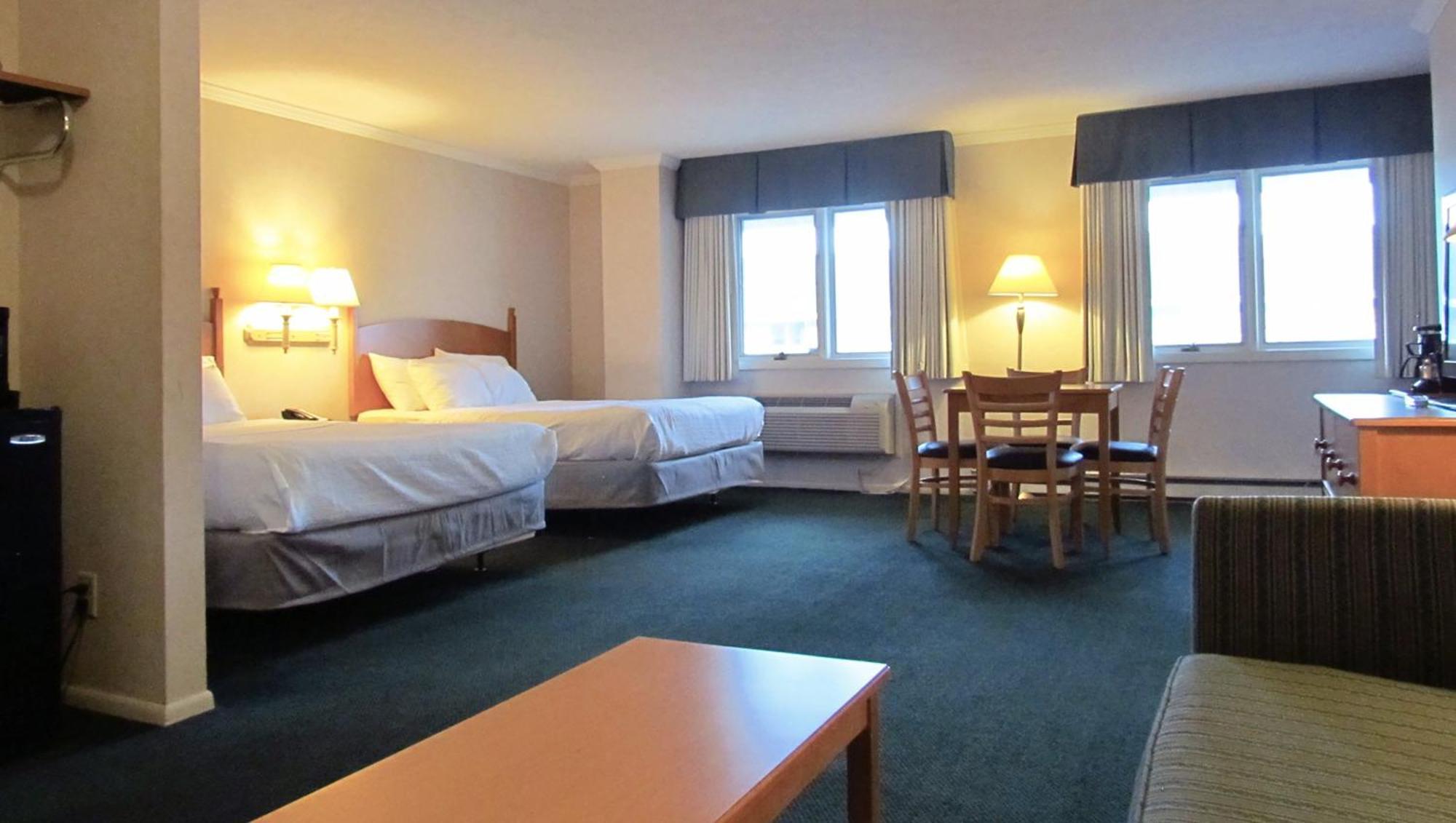 Magnuson Grand Pioneer Inn And Suites Эсканаба Экстерьер фото
